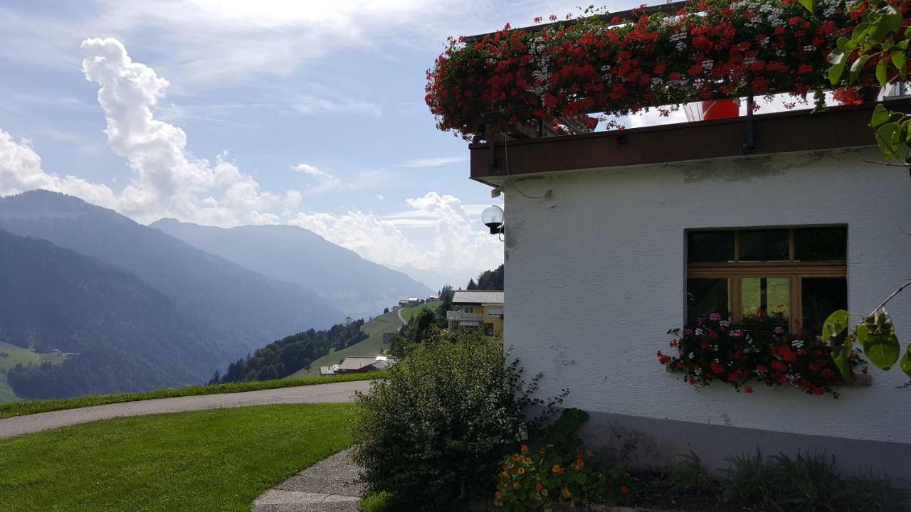 Schafer Zita Villa Fontanella Esterno foto